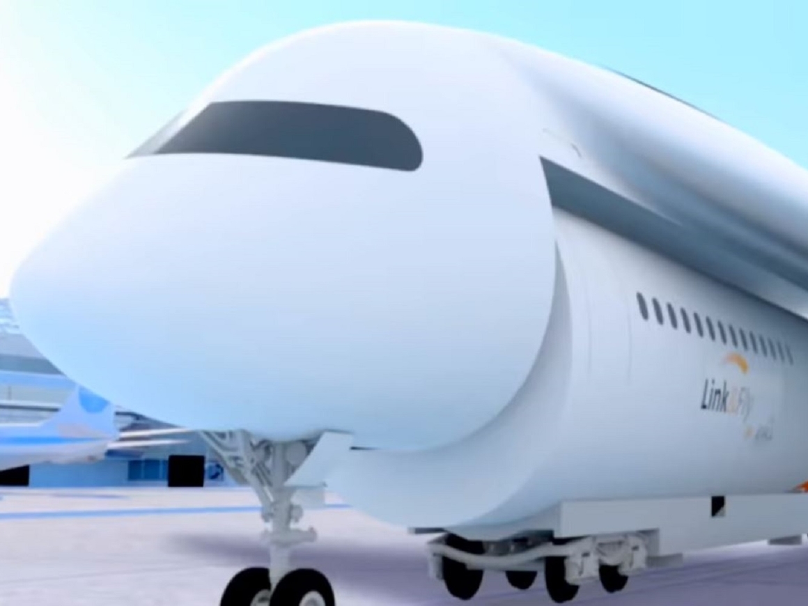Самолёт превращается… в элегантный поезд (фото + видео)